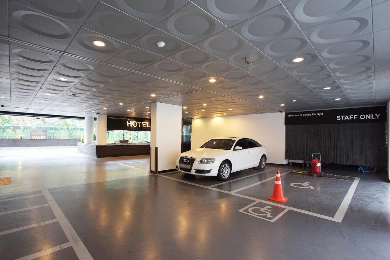 Yeongdeungpo Lifestyle F Hotel Seul Esterno foto