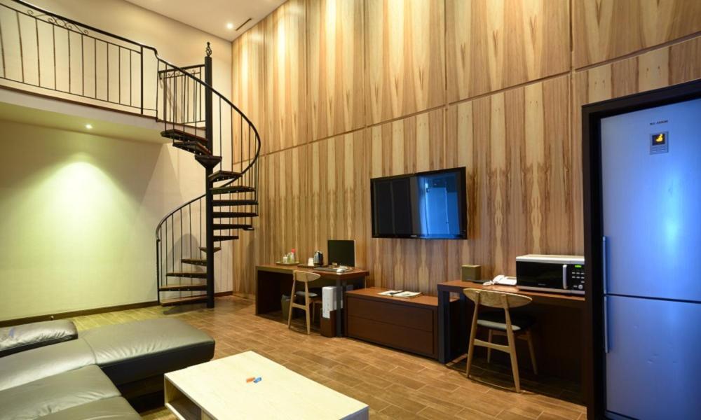 Yeongdeungpo Lifestyle F Hotel Seul Esterno foto
