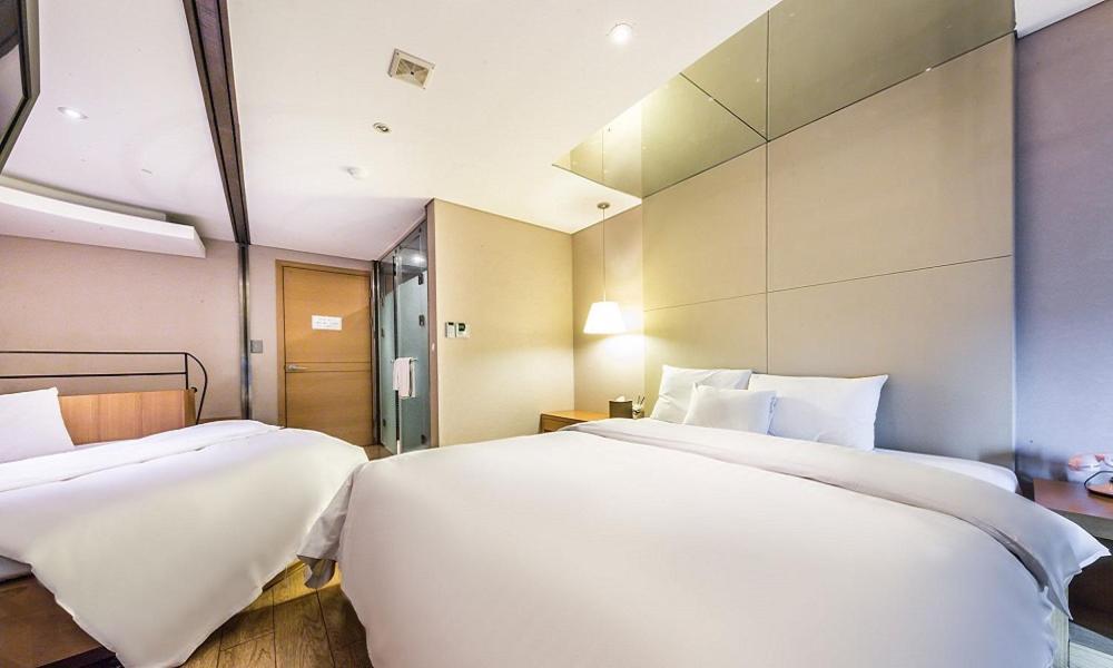 Yeongdeungpo Lifestyle F Hotel Seul Esterno foto